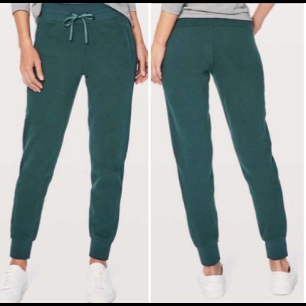 Lululemon Joggers Green- size 2